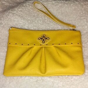 Simply Vera, Vera Wang wristlet